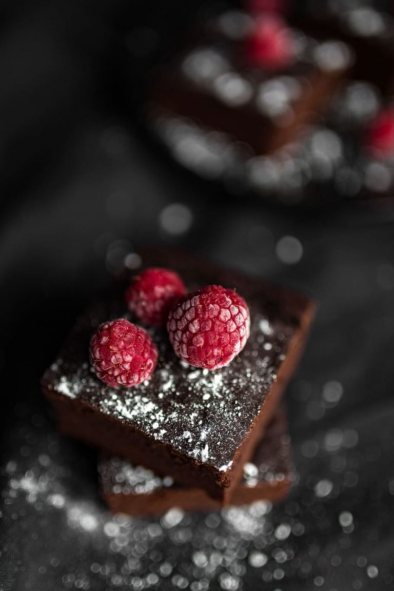 Chocolate Diet Mini Cake fruits sweet gluten raspberries delicious dessert1