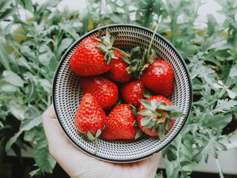 Why Is Losing Weight So Much More Difficult Today Than 30 Years Ago? strawberries