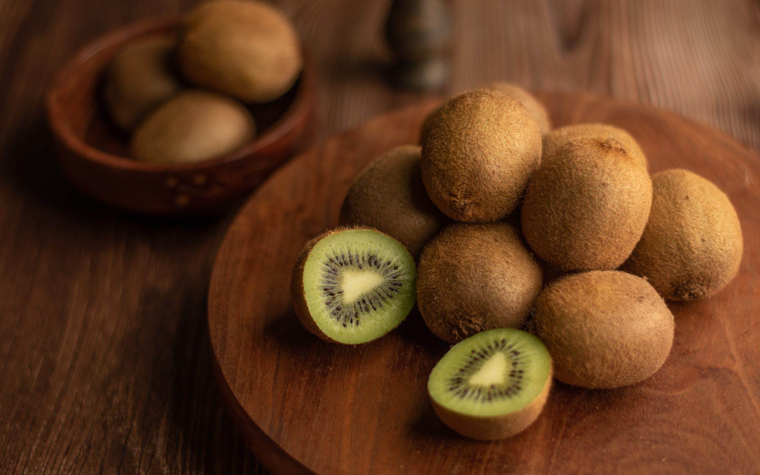 Why You Should Eat Kiwi For Breakfast kiwi scaled