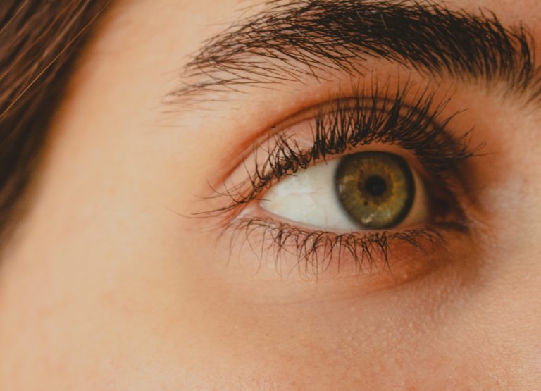 5 Causes of Eyelash Loss eyelashes
