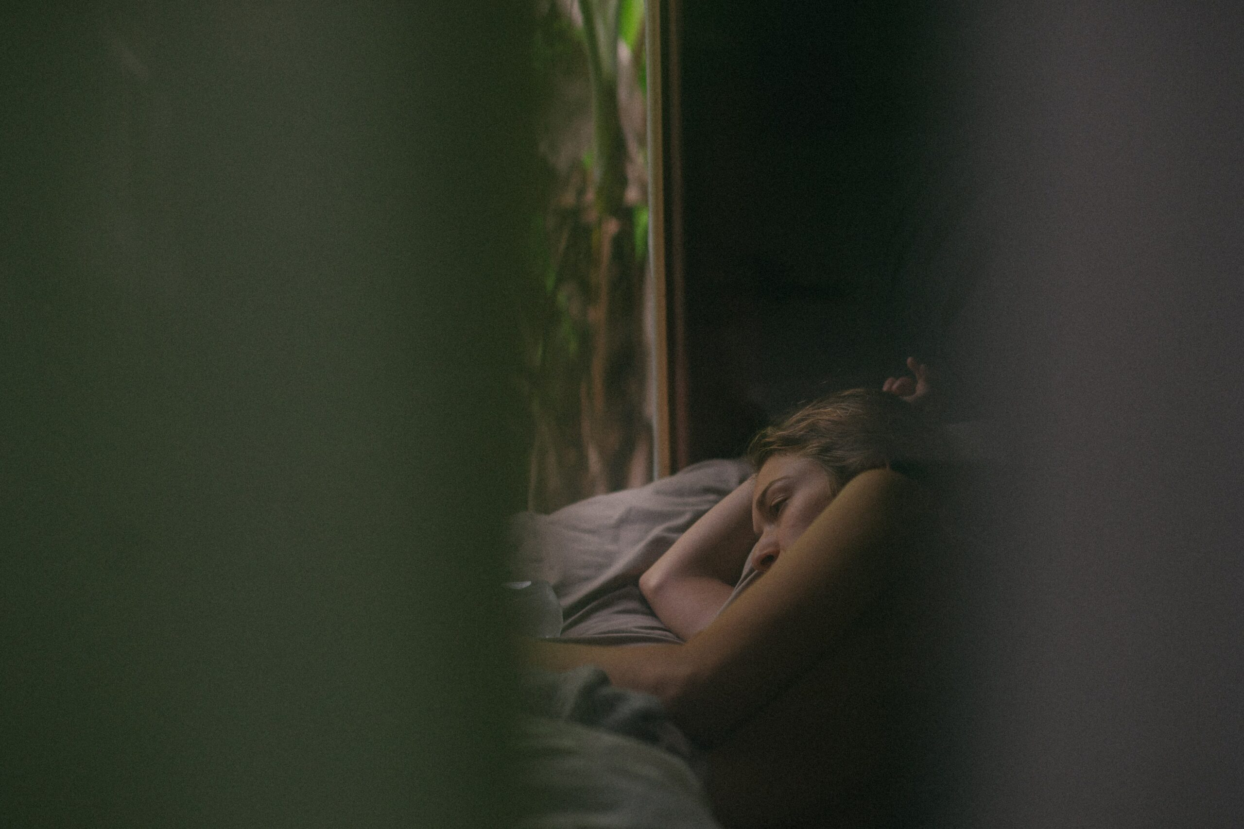 Why Some People Can Only Sleep Alone And What To Do About It? jordan bauer XDq93oKp4bo unsplash scaled