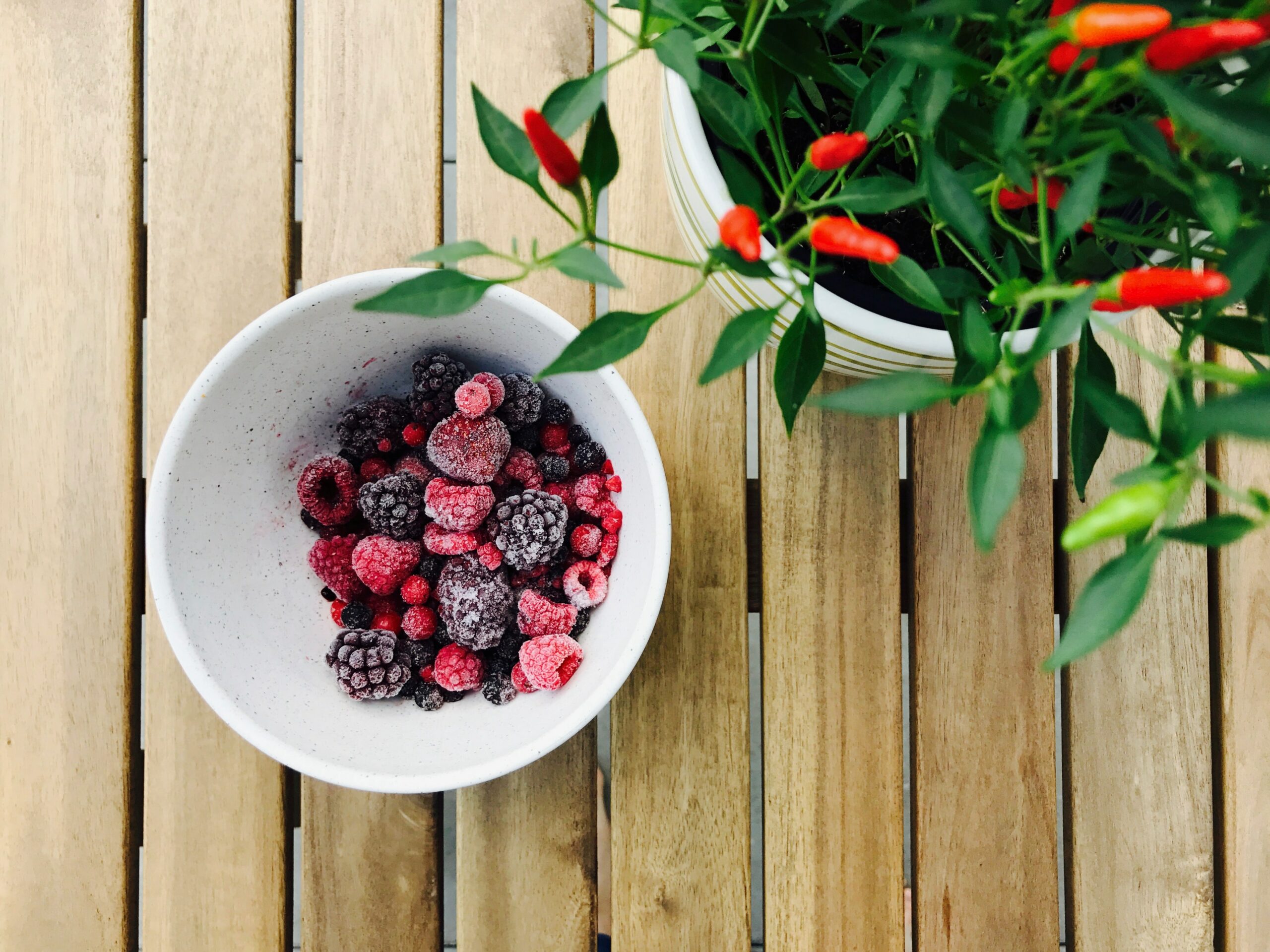 Extend The Summer: 5 Life Hacks On How To Properly Freeze Berries And Vegetables For The Winter sven Qit6Po6CC2k unsplash scaled